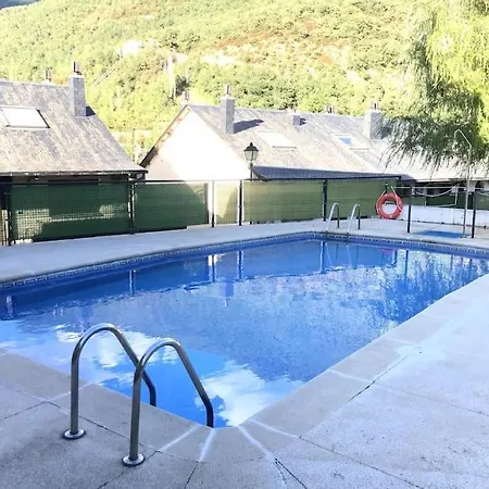 Casa Rustica Familiar En Pirineos シャレー