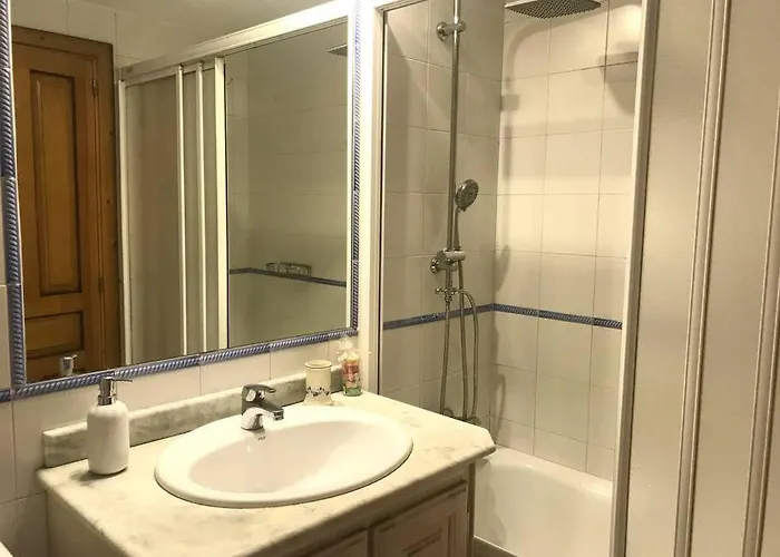 Casa Rustica Familiar En Pirineos *