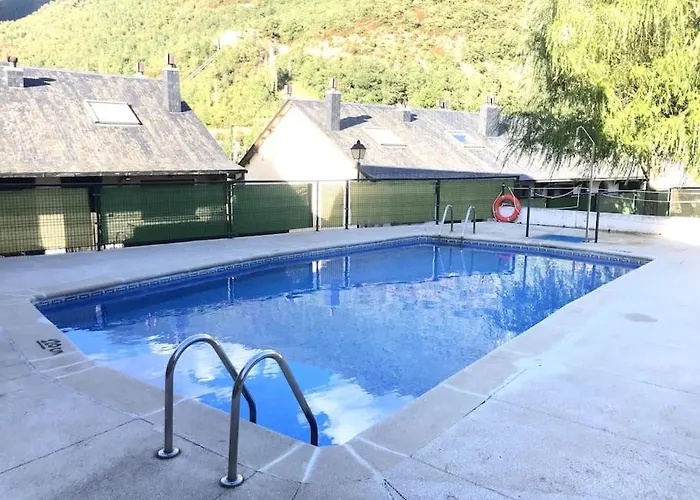 Casa Rustica Familiar En Pirineos Chalet