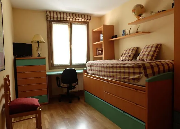 Casa Rustica Familiar En Pirineos *