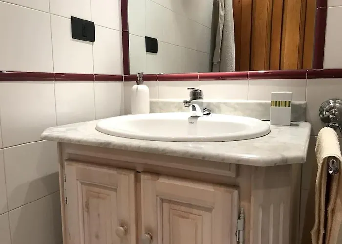 Casa Rustica Familiar En Pirineos シャレー